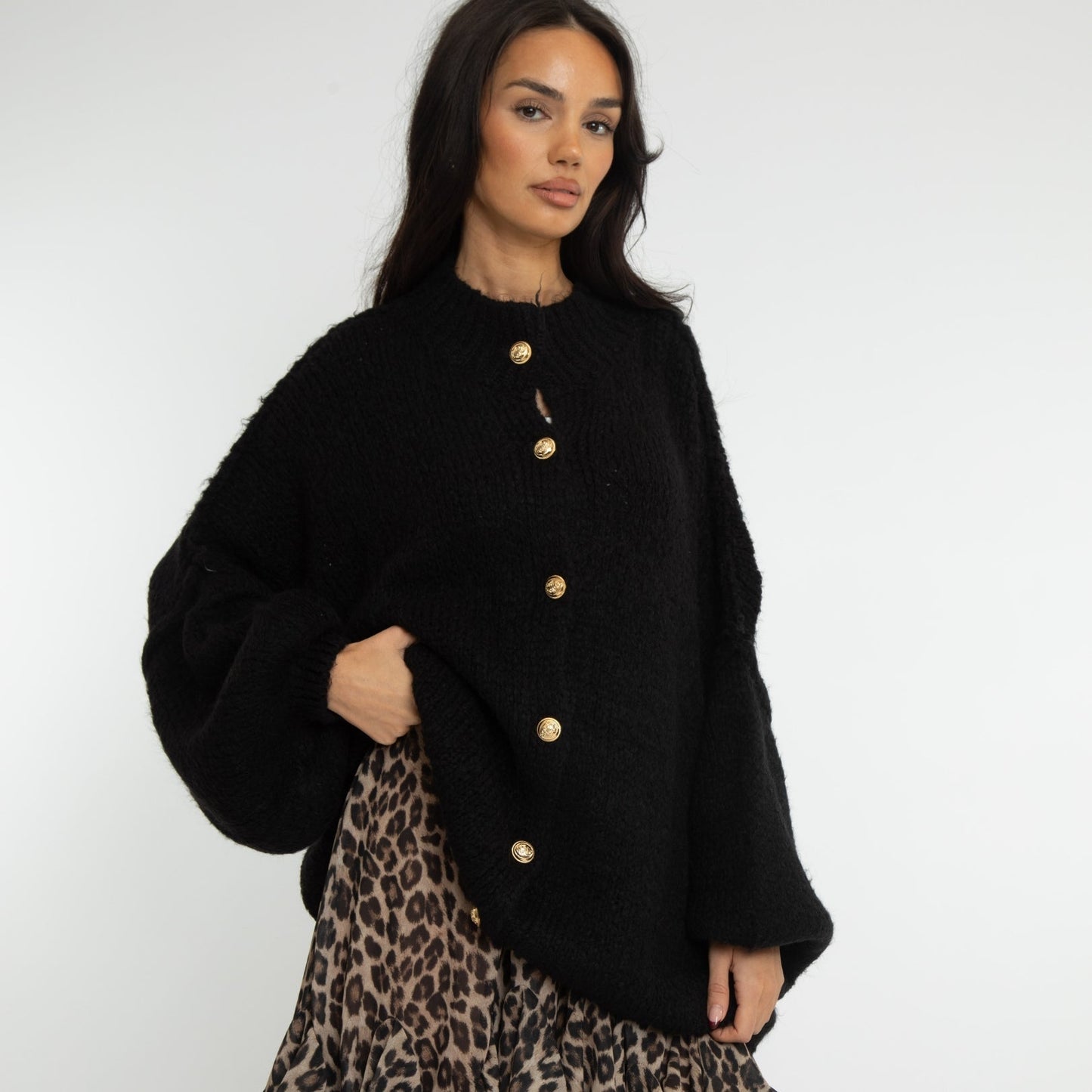 Jewelina | Gestrickte Strickjacke
