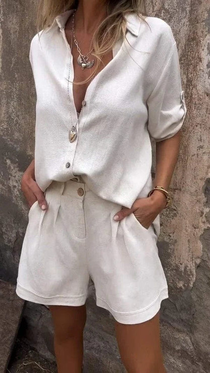 Linnea™ | Set aus Hemd mit Knopfleiste und Shorts