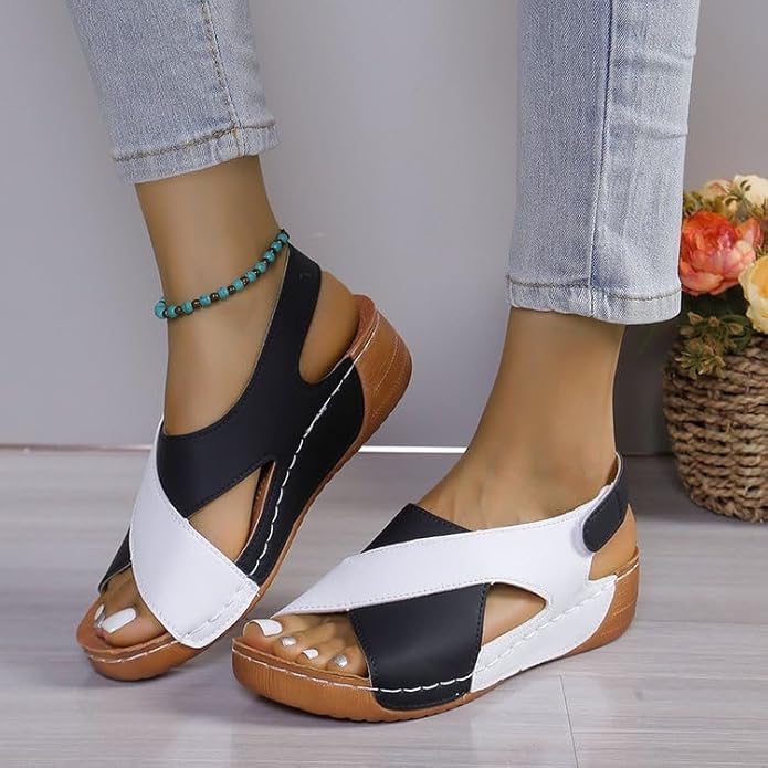 Lotte™ | Keilsandalen mit Kreuzriemen