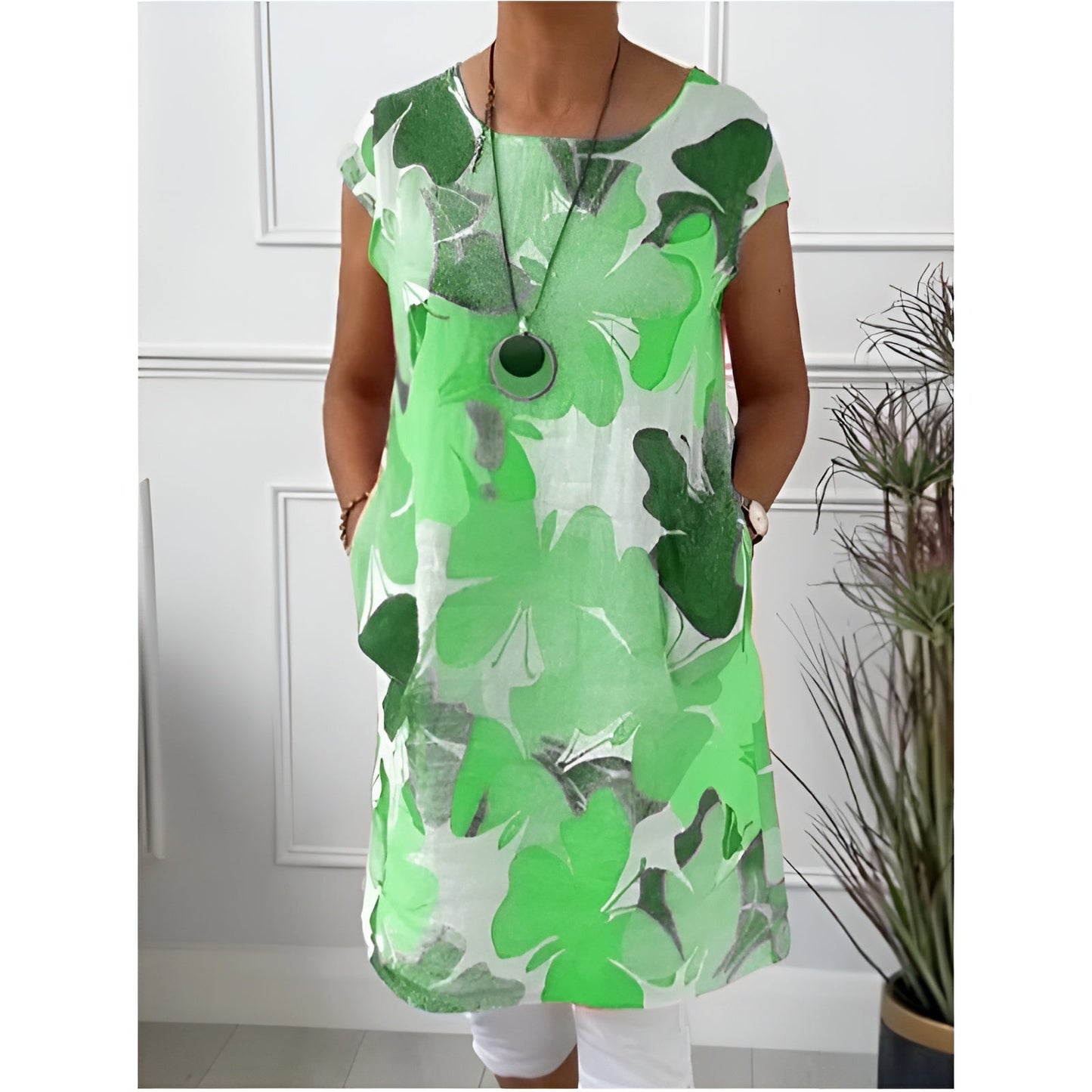 Mailin™ | Lockeres Tunika-Kleid mit floraler Note