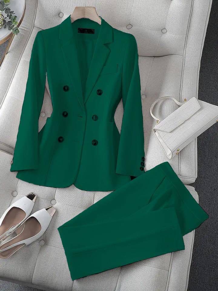 Selma™ | Nude Blazer & Hosen-Set