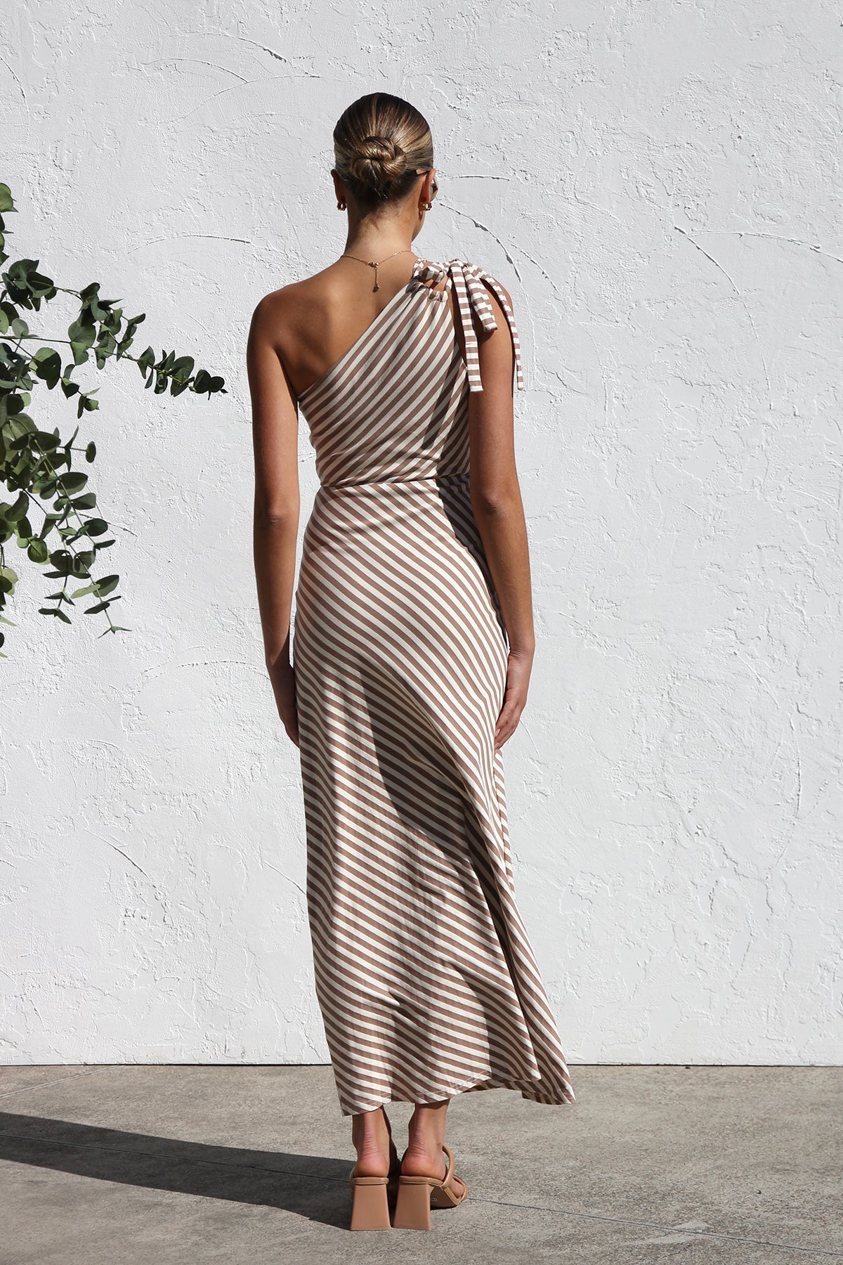 Rocia™ | Sommerkleid mit Streifen und eleganter Note