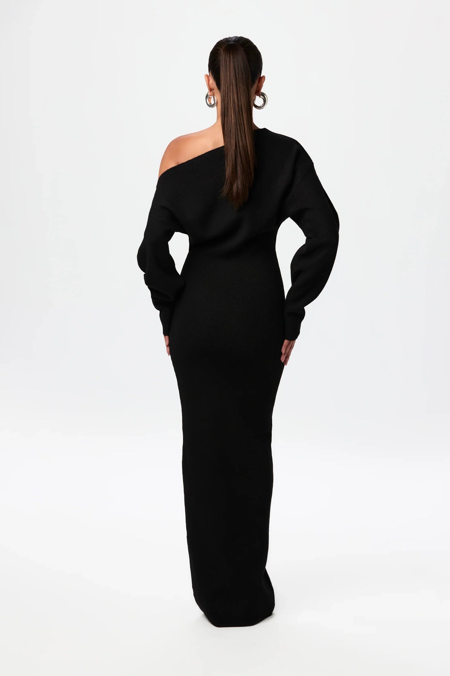 Rosalie™ | Schulterfreies Strick-Maxikleid