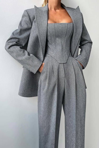 Dolce™ | Dreiteiliges Set mit doppelreihigem Blazer