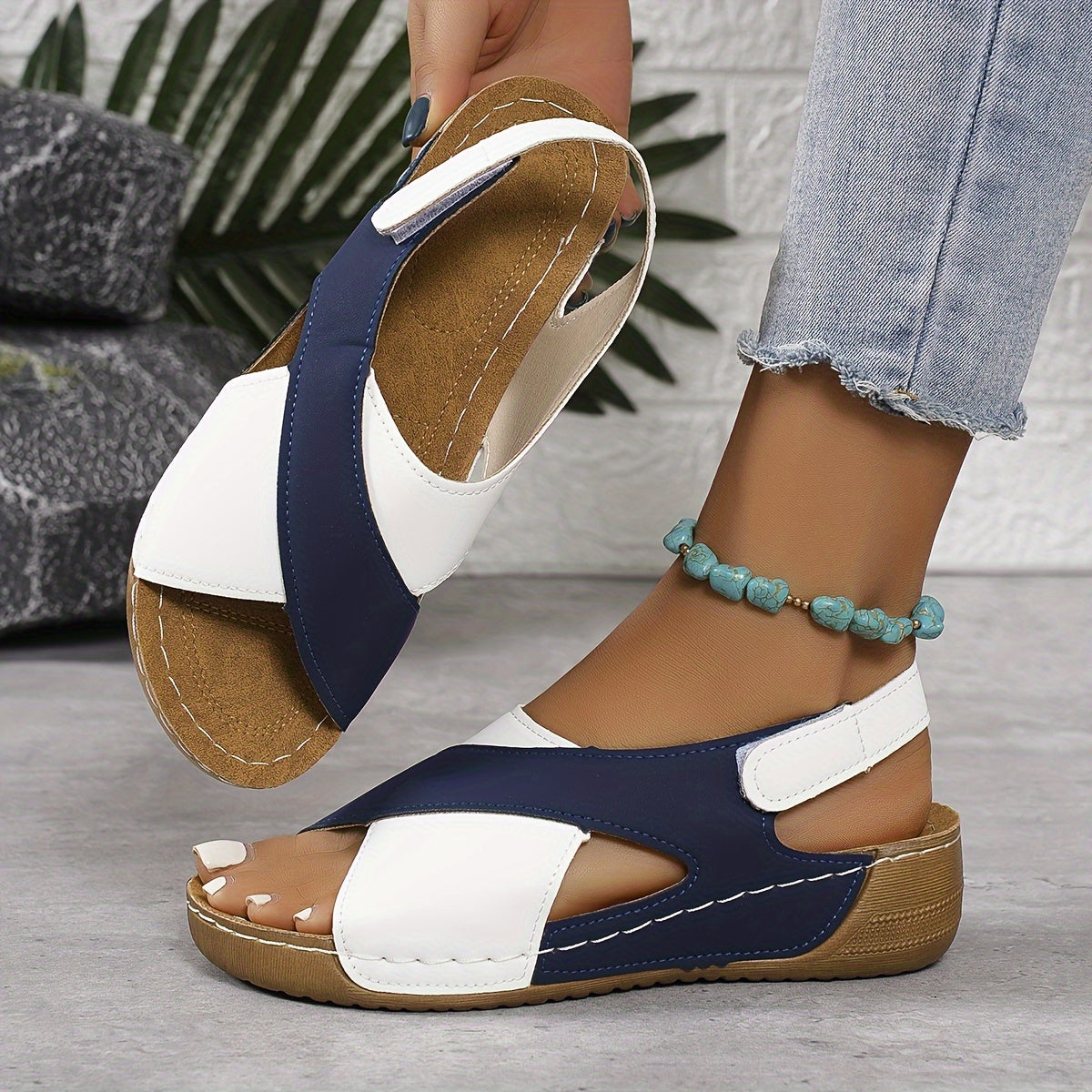 Monique™ | Ultrabequeme orthopädische Sandalen