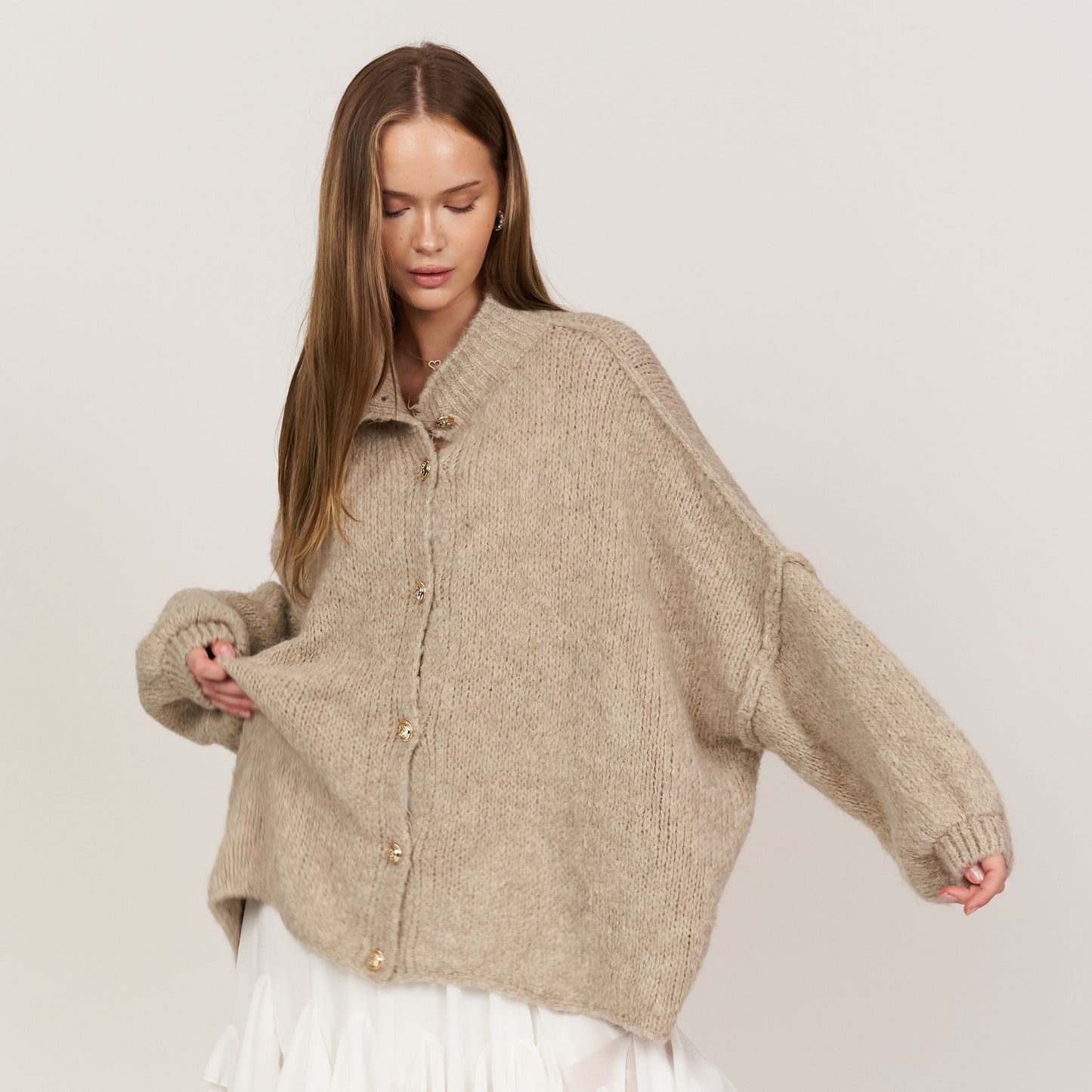 Jewelina | Gestrickte Strickjacke